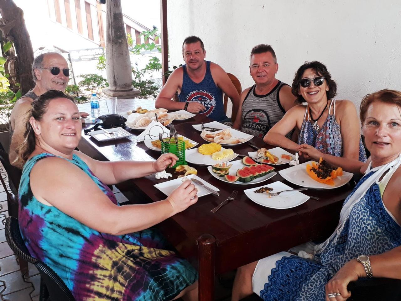 Tropical Garden Hotel Negombo Eksteriør billede